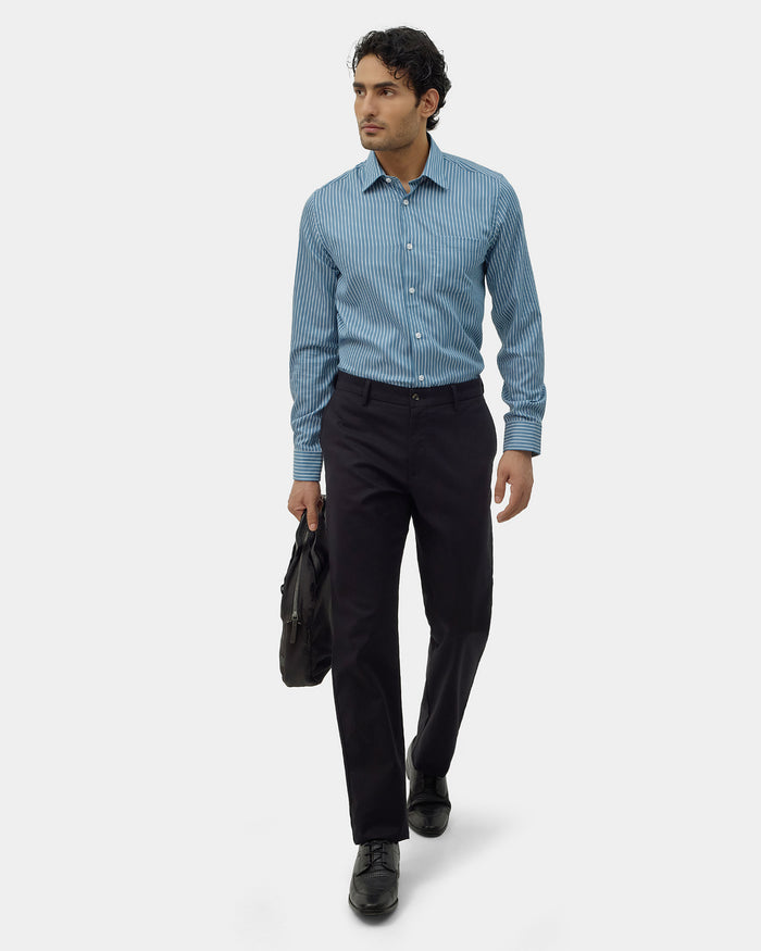 Black Unwrinkle Solid Khakis - Elgon