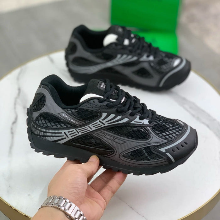 Bottega Veneta Orbit Triple Black