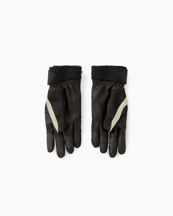 Galar Gloves Clay