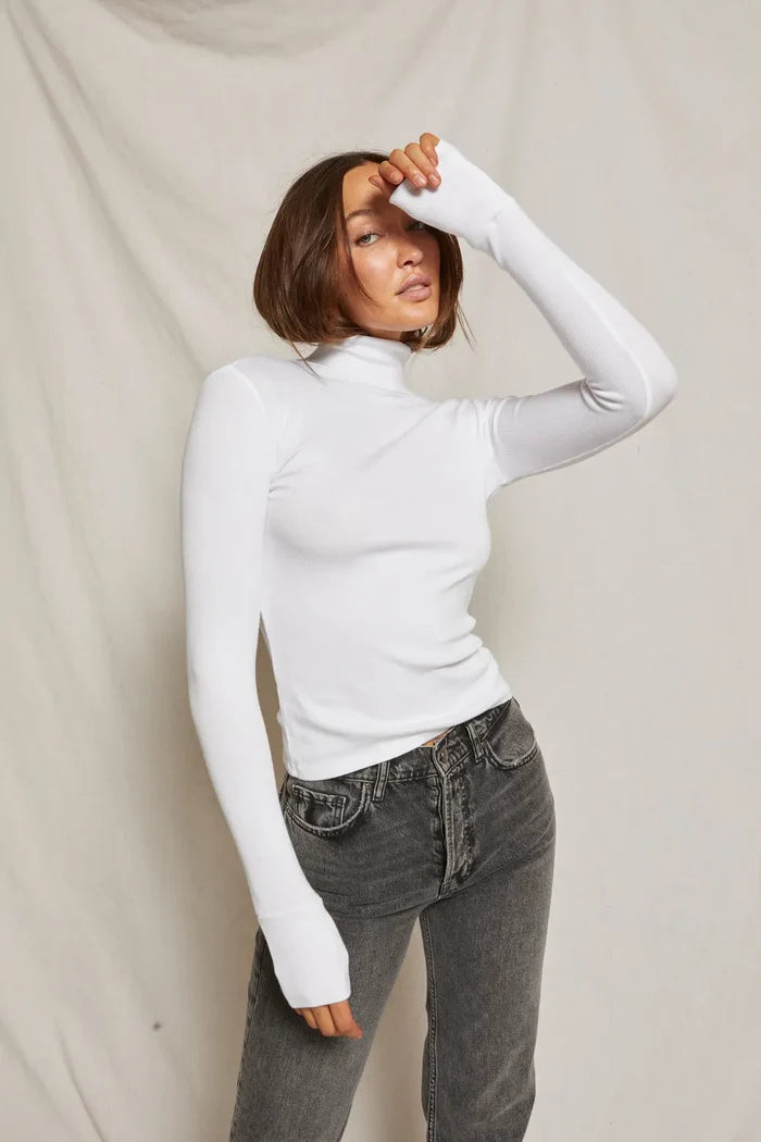 xs / white