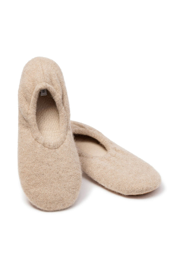 Pair of beige slippers on a white background | Grid | Exclude