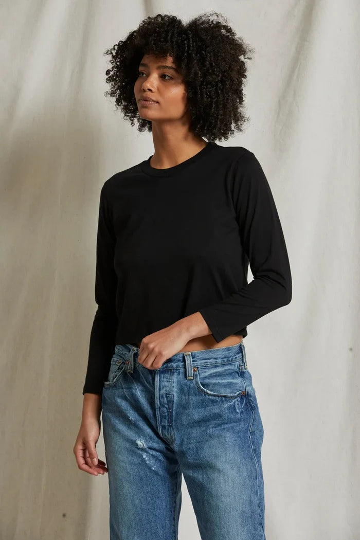 xs / true black