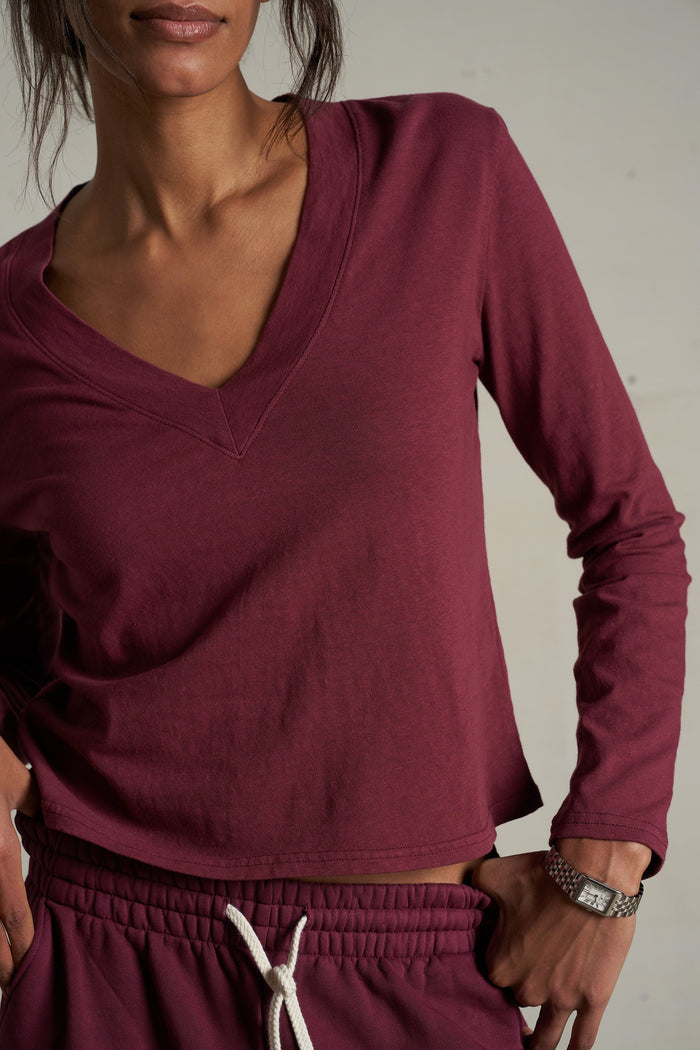 xs / dark burgundy