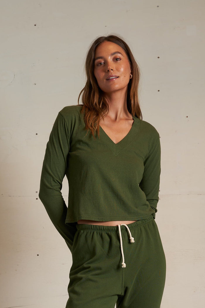 xs / fern green