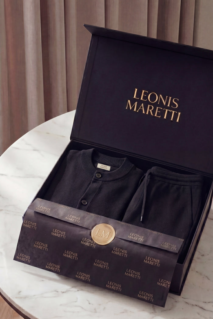 Arlino Buttoned Set Black