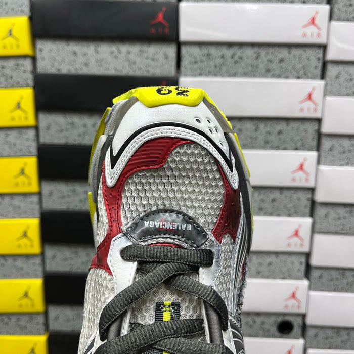 Balenciaga Runner 7.5 Grey White Fluo