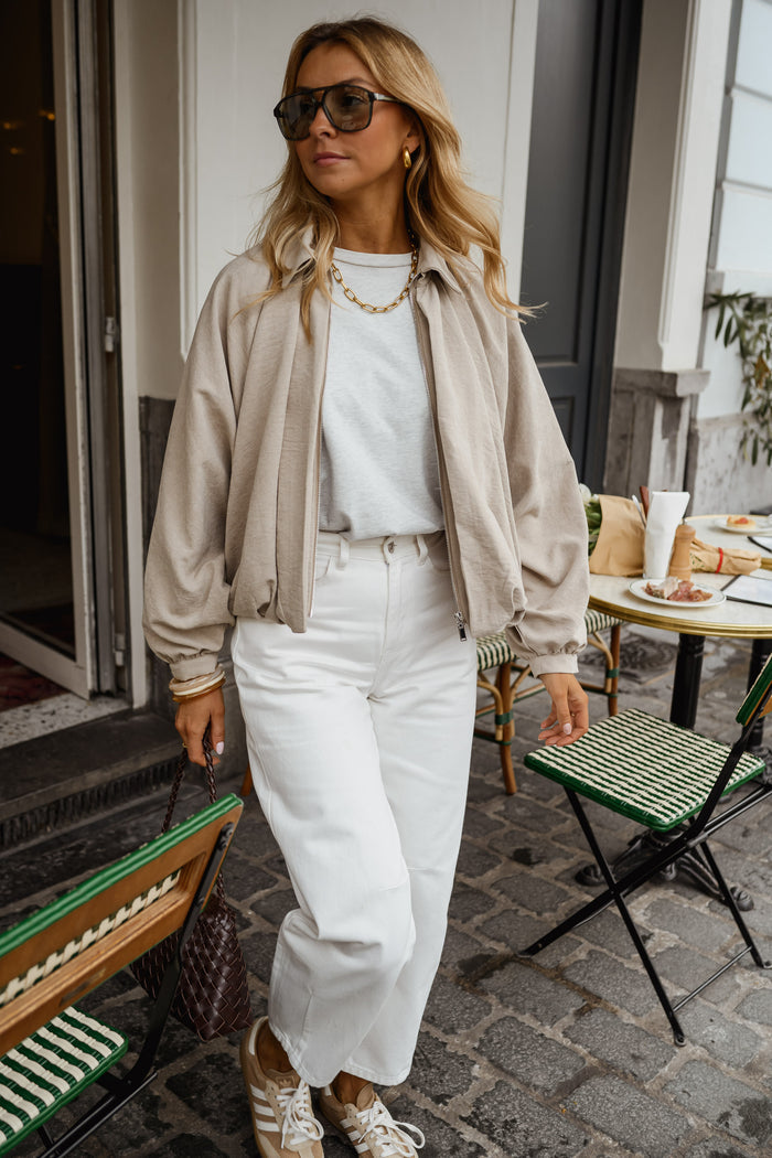 Beige Frederica jacket collar detail