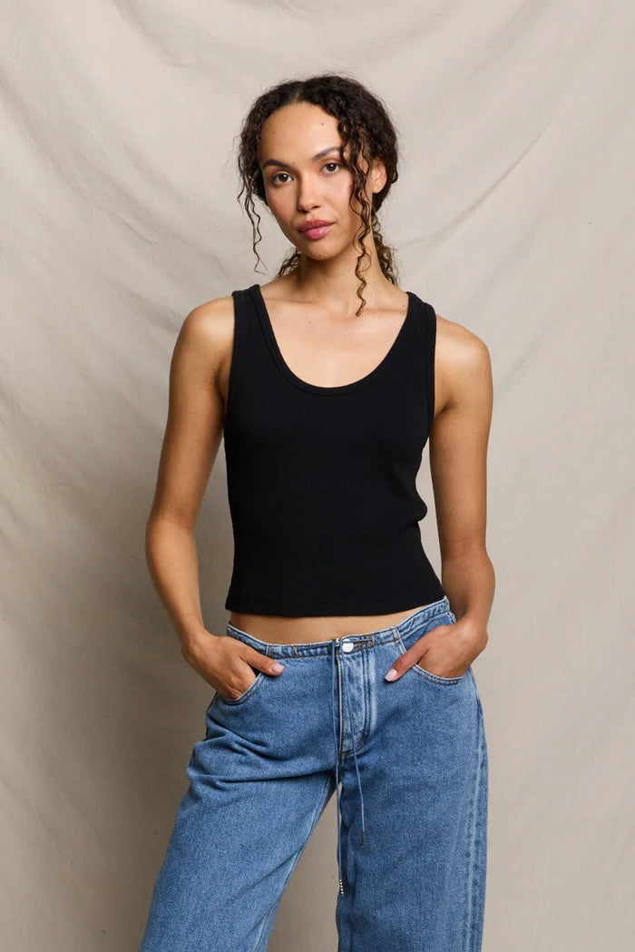 xs / true black