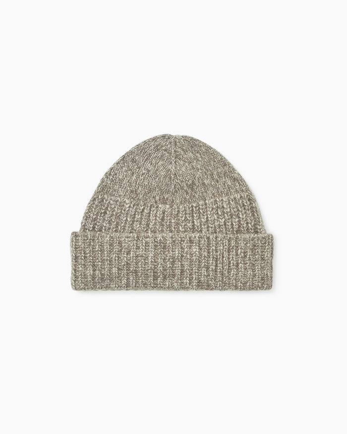 Cove Beanie Pebble
