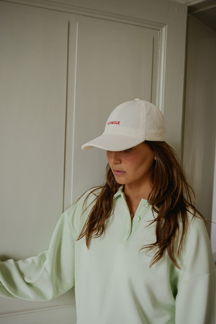 Ecru Iconique Cap