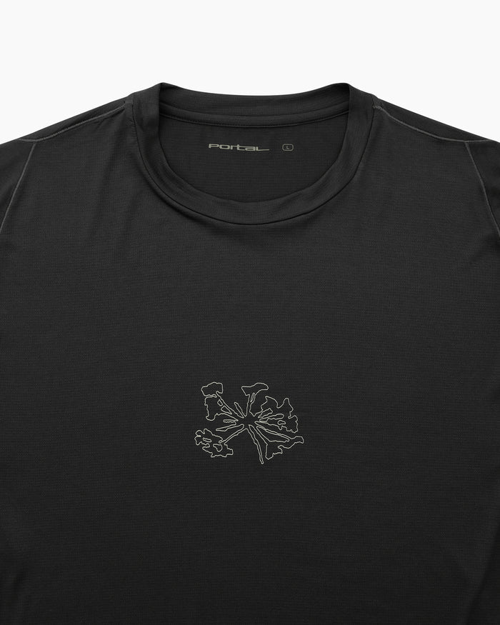 Lateral Peak SS T Black Beauty