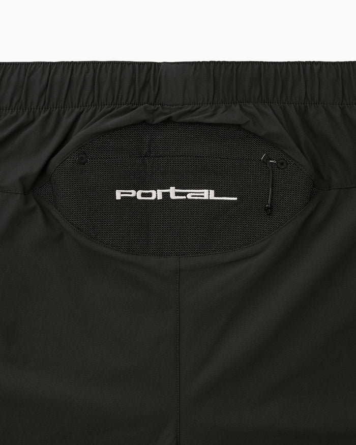 Marka Liner Short Black Beauty