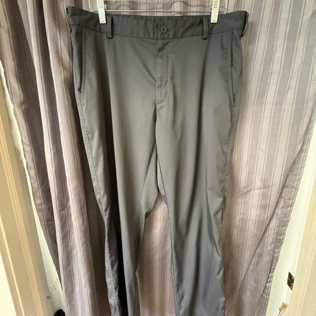 Nike Golf SIZE 36 Men's Pants