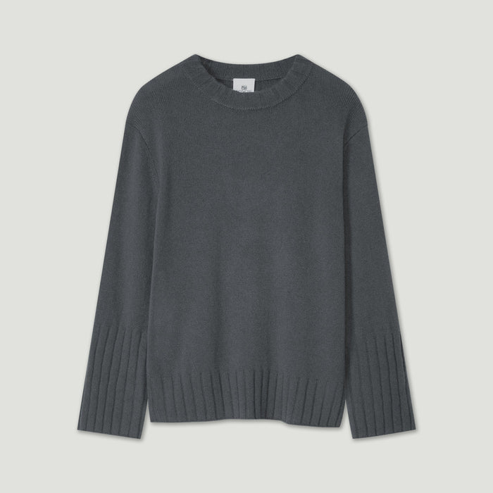 Dark gray sweater on a light gray background | Lead