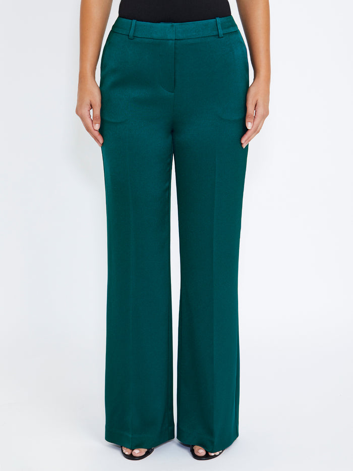 Women's Crepe Straight Leg Pant in Green | Quinn