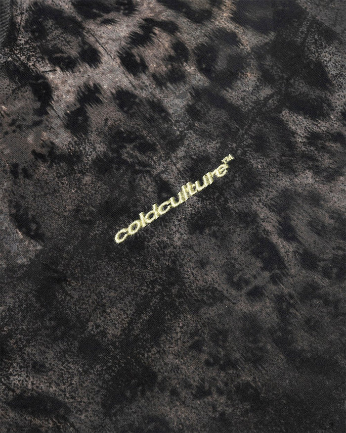 RICH FARMER TEE LEOPARD - washed leopard print tee, detail close-up - Cold Culture