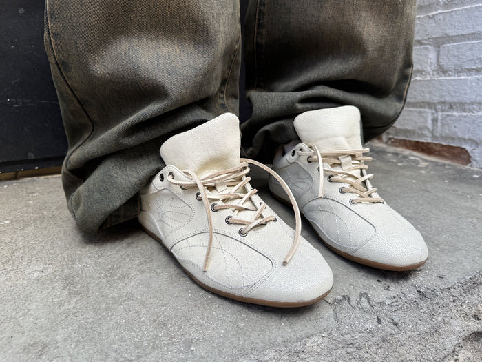 SILENT CODE SNEAKERS SUEDE WHITE - Cold Culture