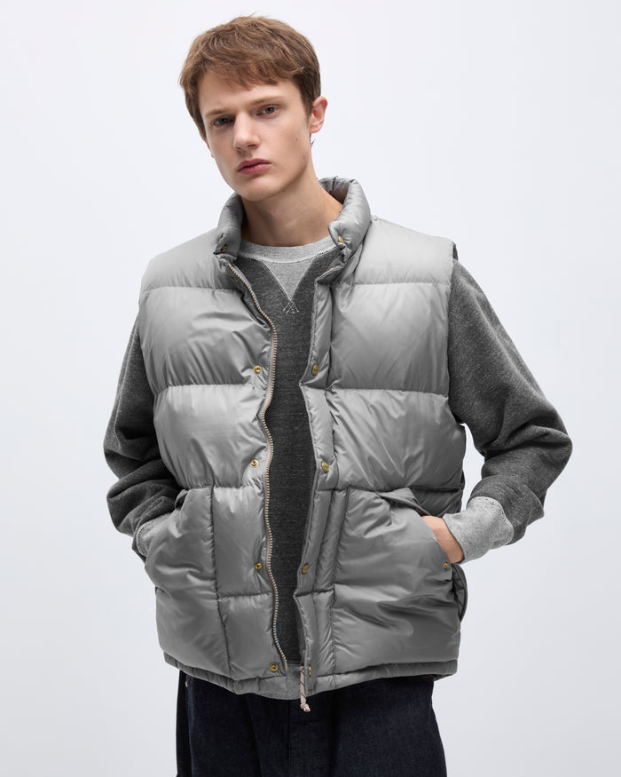 Snowfield Down Vest Grey