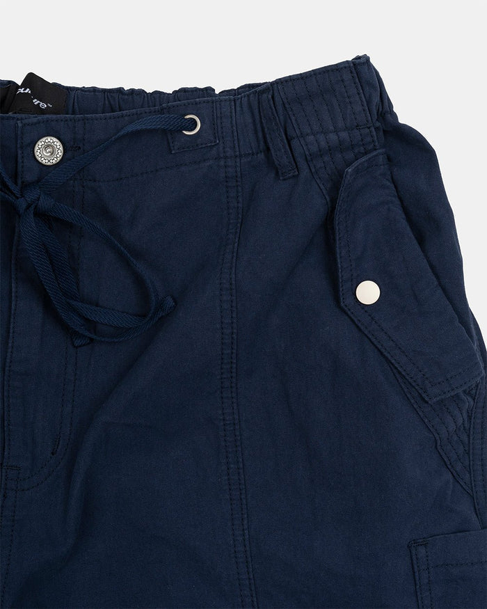 SOLID CARGO PANTS NAVY - navy cargo pants, detail close-up - Cold Culture