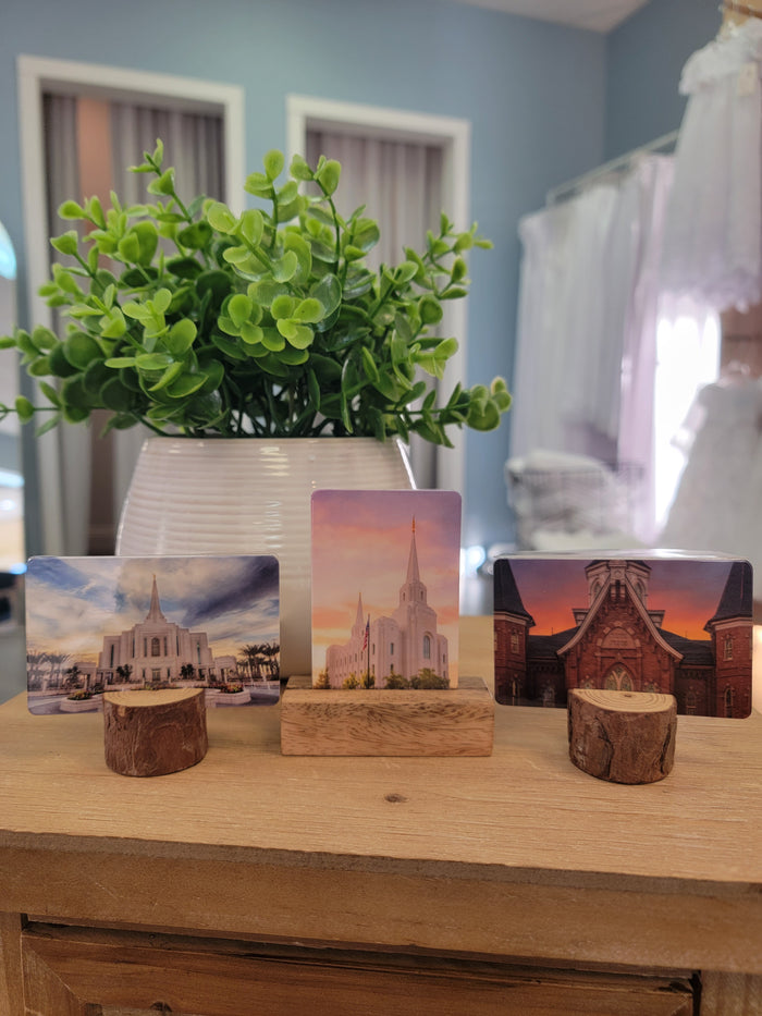 Temple recommend holder with picture of LDS Temple.