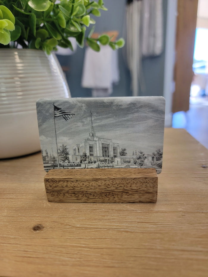 Temple recommend holder with picture of LDS Temple.