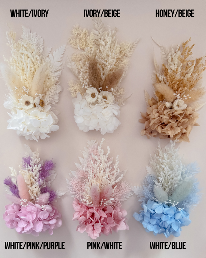 Wooden Christmas Plaque w/ dried florals